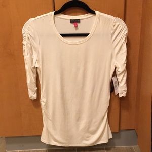 NWT Vince Camuto Cream Ruched Shoulder Top